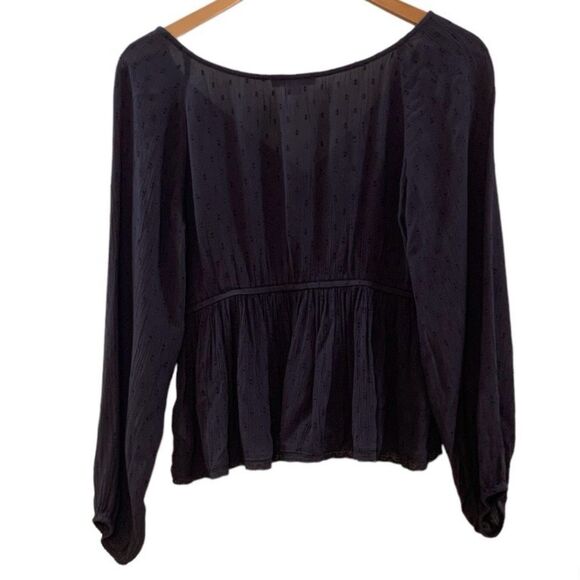 American Eagle Front Twist Blouse Dark Grey Size Medium - Picture 5 of 8